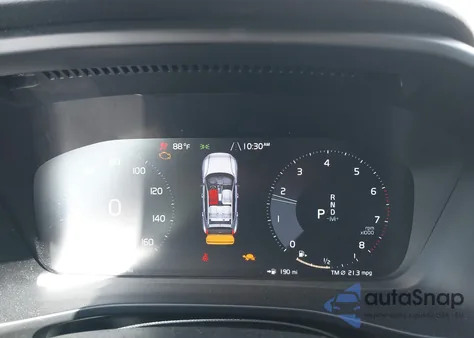 2022 Volvo Xc40 T4 R-Design из США, поврежденный, VIN YV4AC2HM9N2771189